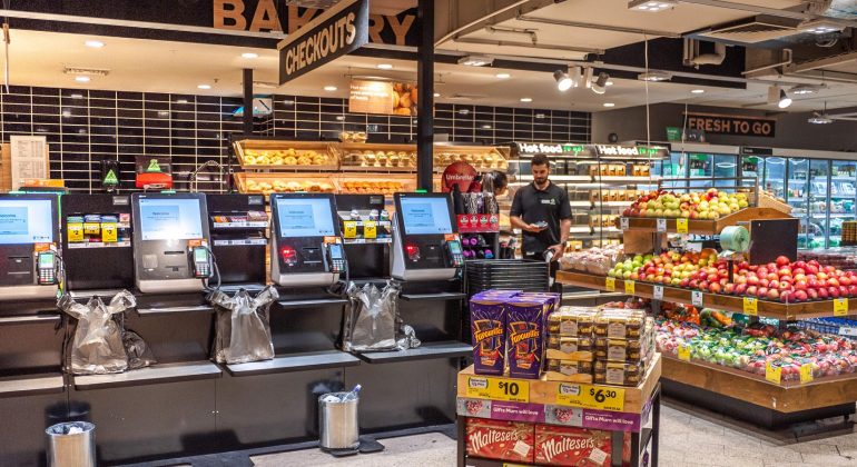 Automation in Retail: How Smart Systems Are Reshaping Inventory and Logistics